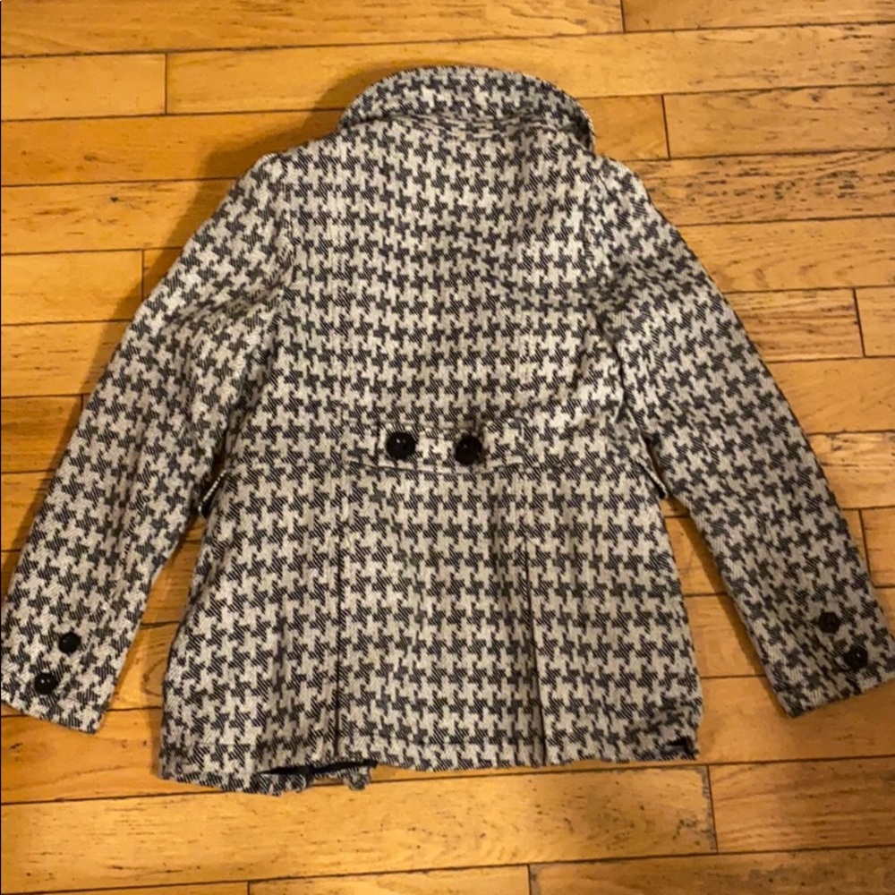 Beautiful Houndstooth Jacket! - Picture 4 of 7